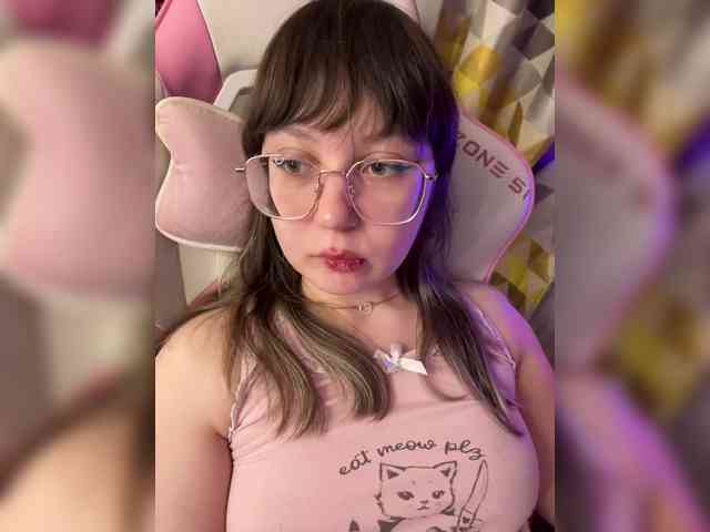 henby_streams webcam