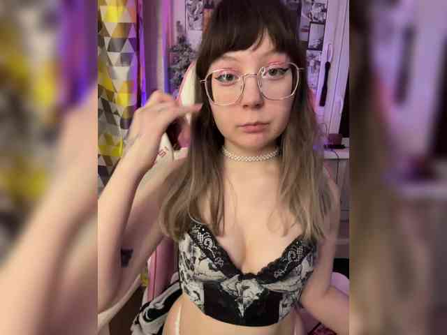 henby_streams webcam