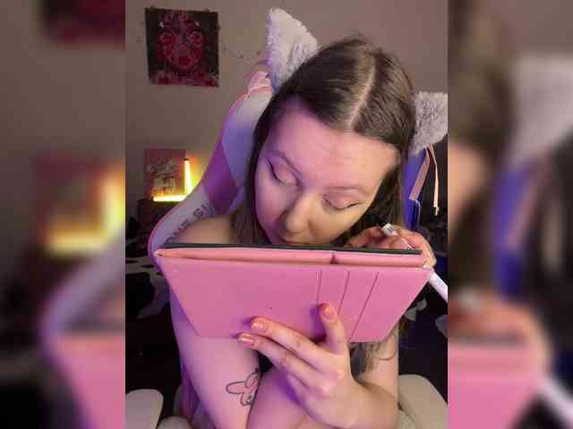 henby_streams webcam