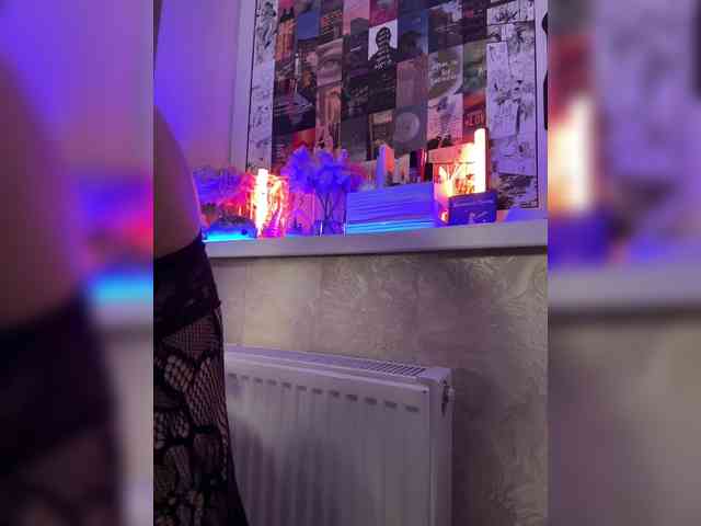 henby_streams webcam