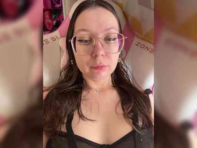 henby_streams webcam