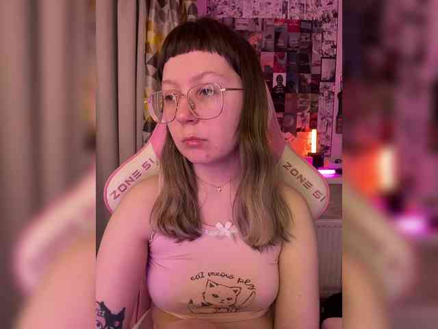 henby_streams webcam