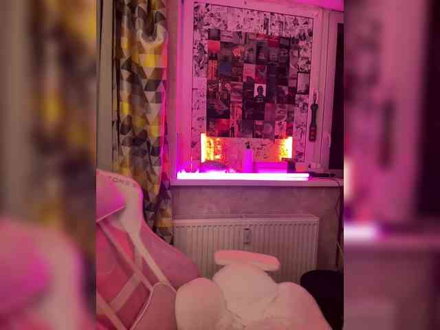 henby_streams webcam