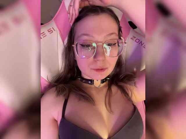 henby_streams webcam