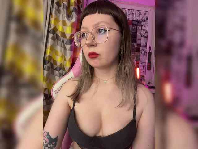 henby_streams webcam