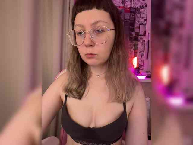 henby_streams webcam