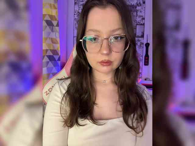 henby_streams webcam