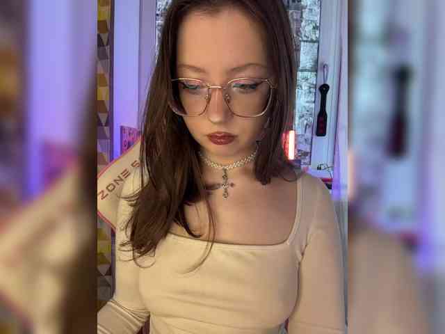 henby_streams webcam