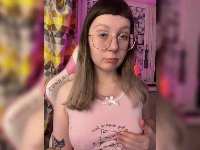 henby_streams webcam