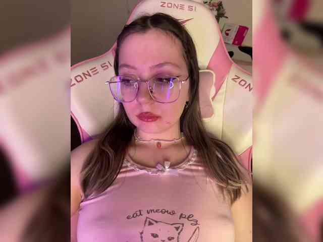 henby_streams webcam