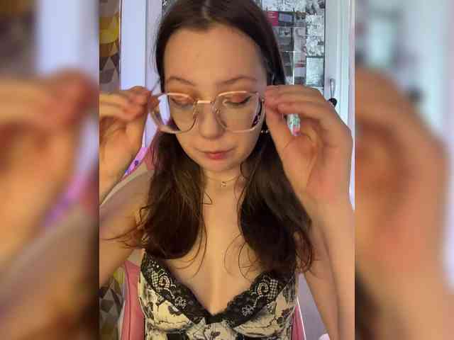 henby_streams webcam