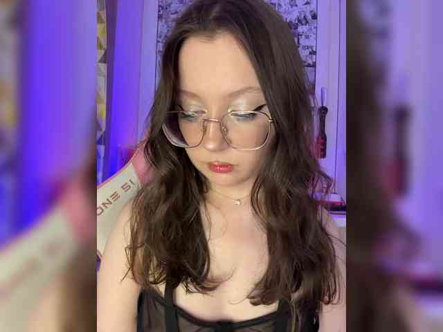 henby_streams webcam