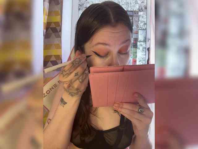 henby_streams webcam