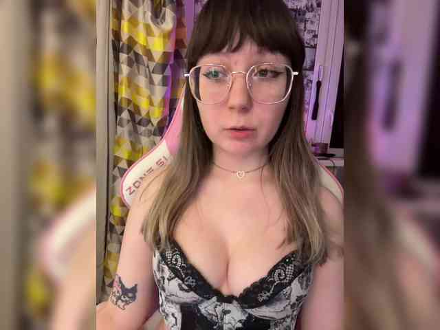 henby_streams webcam