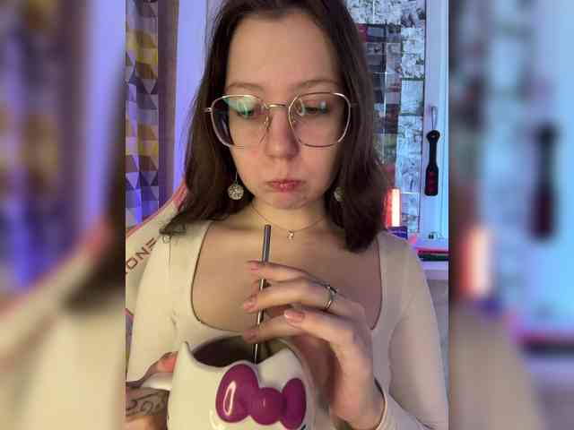 henby_streams webcam