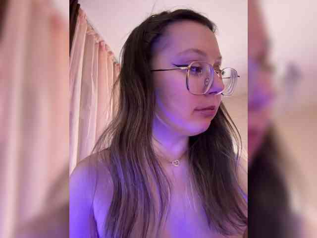 henby_streams webcam