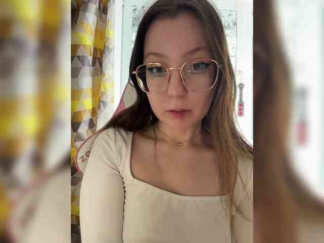 henby_streams webcam