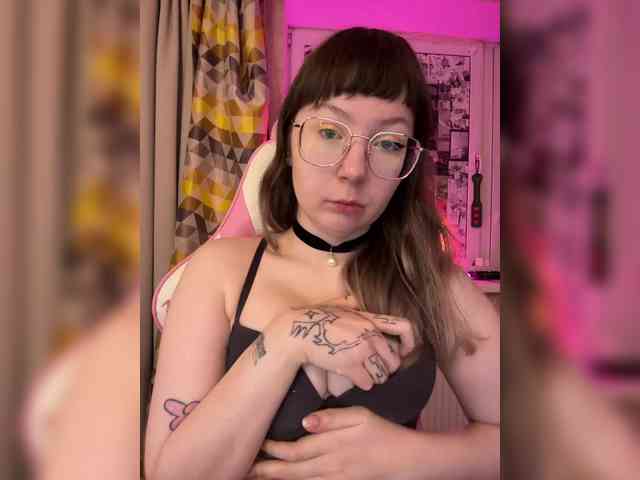 henby_streams webcam