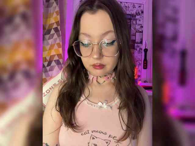 henby_streams webcam