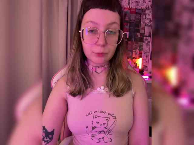 henby_streams webcam