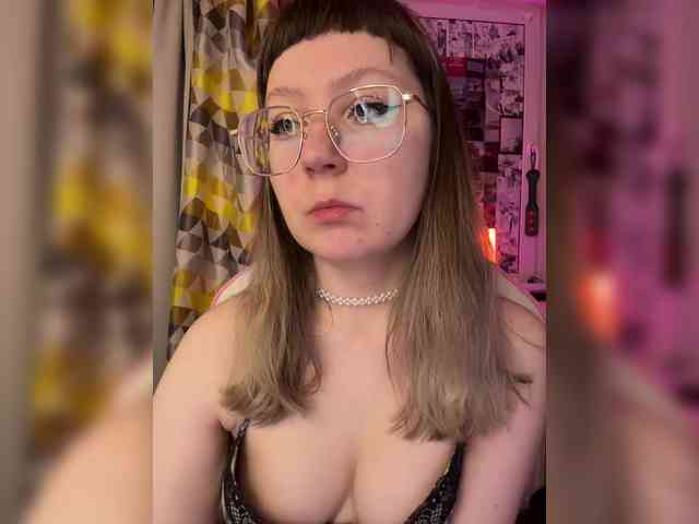 henby_streams webcam
