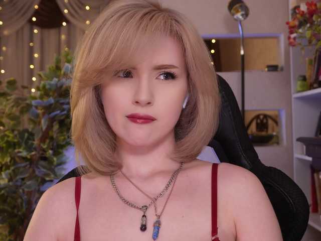 ChristieWade's BongaCams show and profile