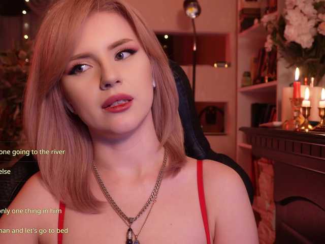 ChristieWade's BongaCams show and profile