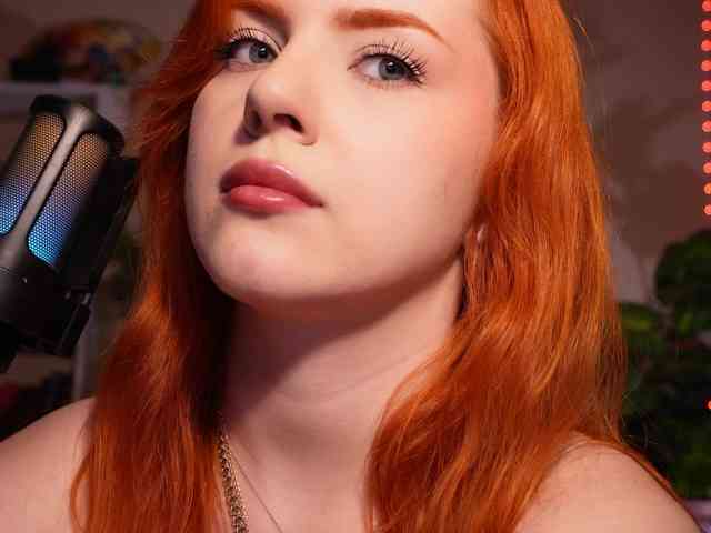 Chris_Foxx webcam