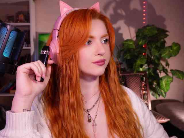 chat room free ChristieWade