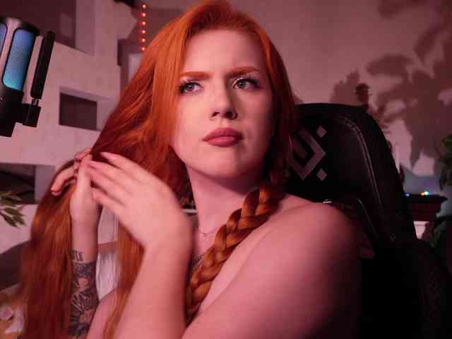 Chris_Foxx webcam