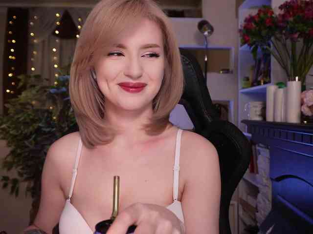 ChristieWade ChristieWade