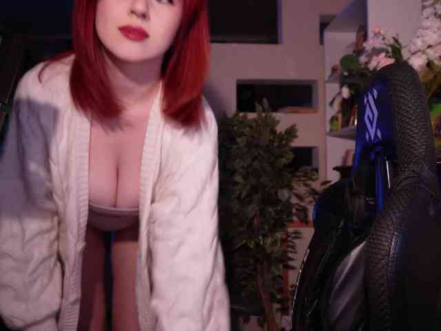 sexy chatroom ChristieWade