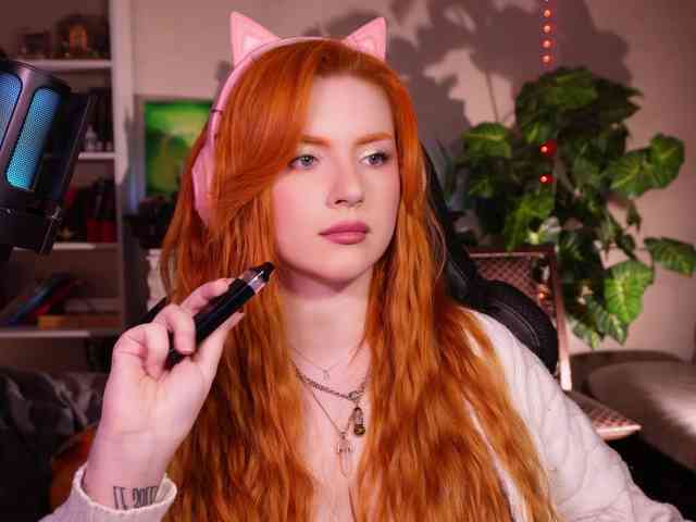 Chris_Foxx webcam