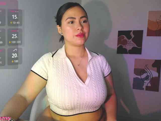 Zoebolton1 webcam