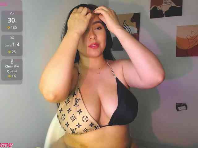 Zoebolton1 webcam