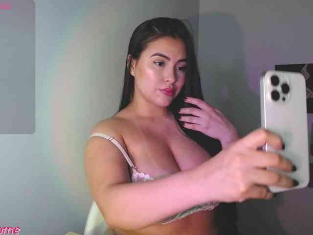 Zoebolton1 Zoebolton1