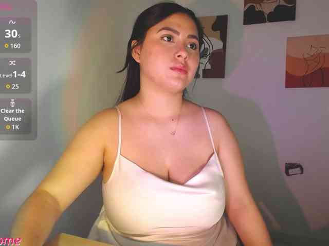 Zoebolton1