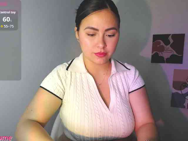 Zoebolton1 webcam