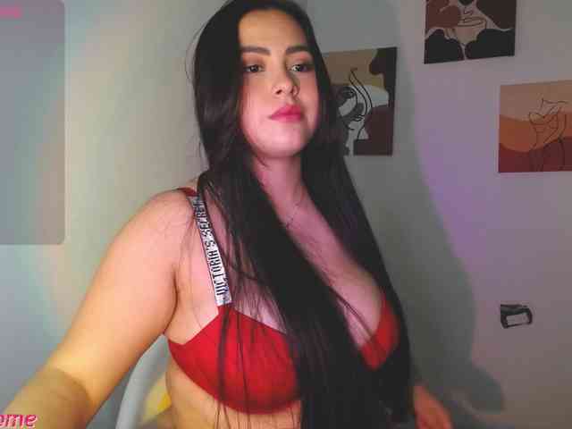 Zoebolton1 webcam