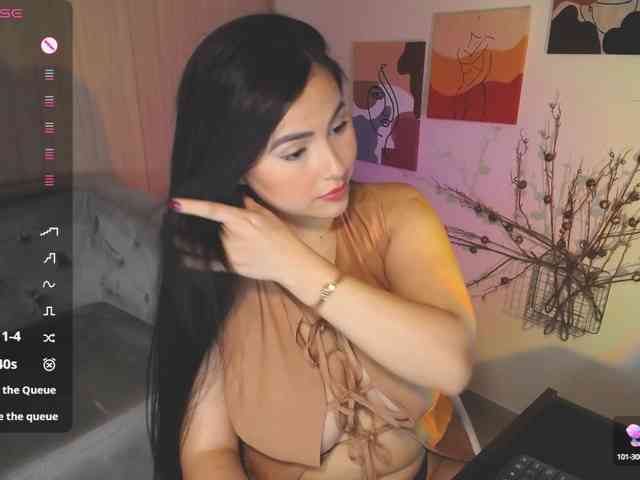 Zoebolton1 webcam