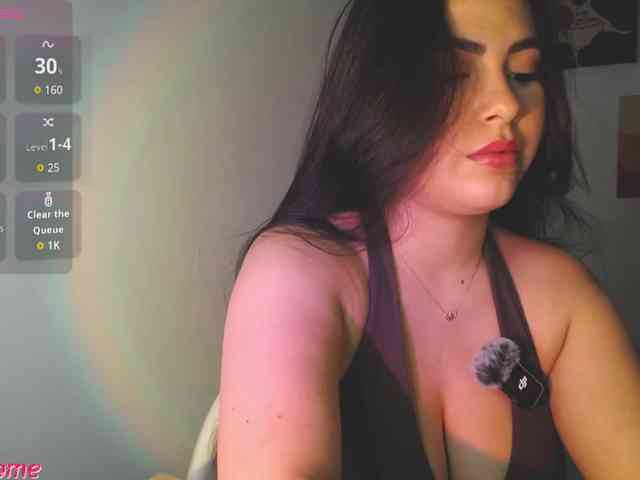 Zoebolton1 webcam