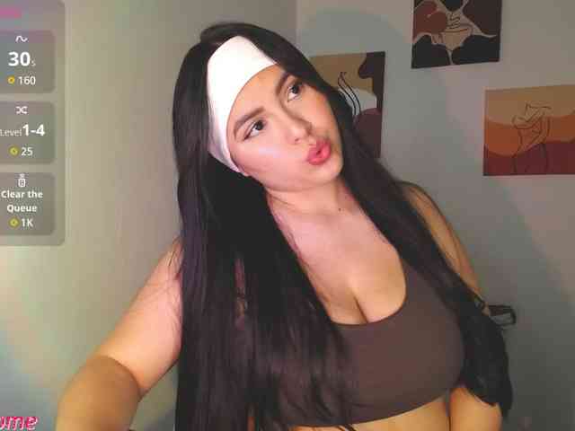 Zoebolton1