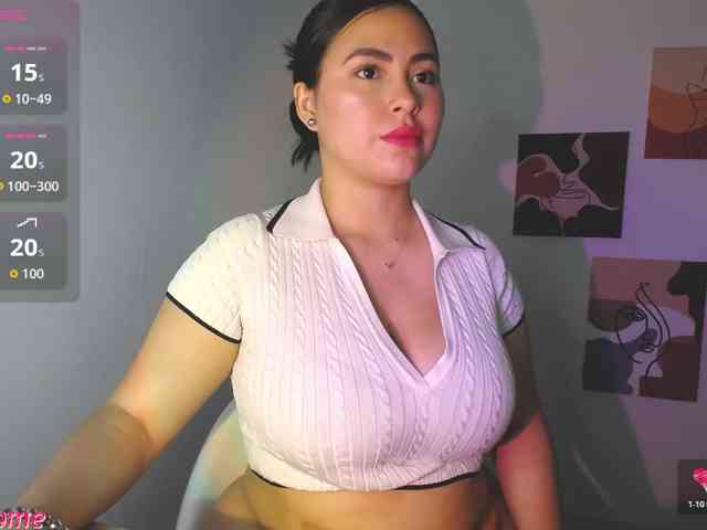 Zoebolton1 webcam
