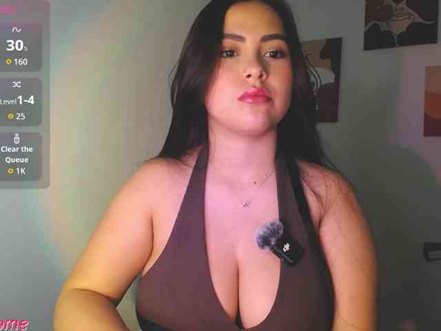 Zoebolton1 webcam