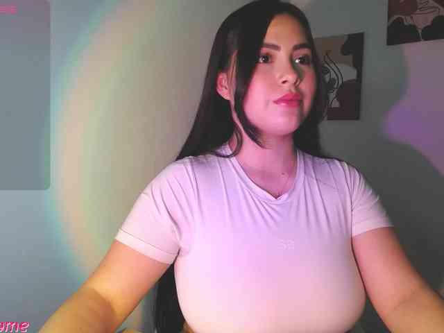 Zoebolton1 webcam