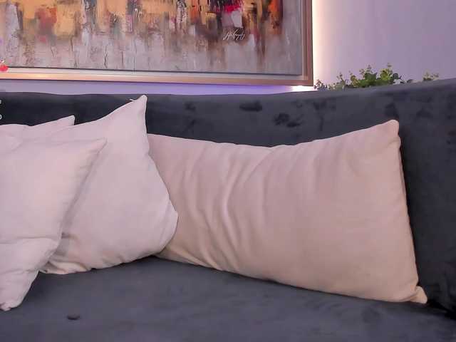 MadelineFox's BongaCams show and profile