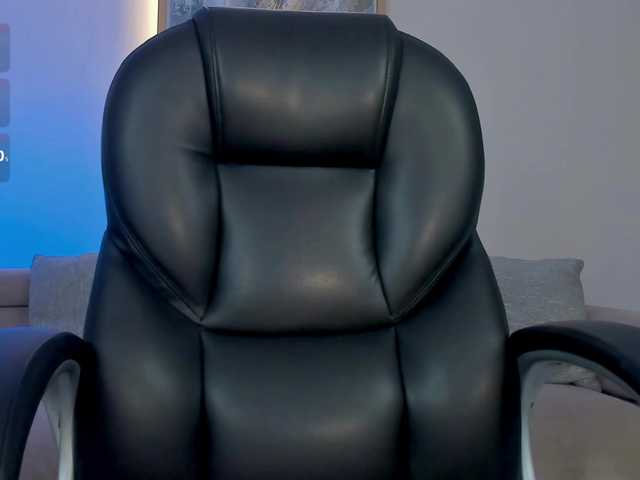 MadelineFox's BongaCams show and profile