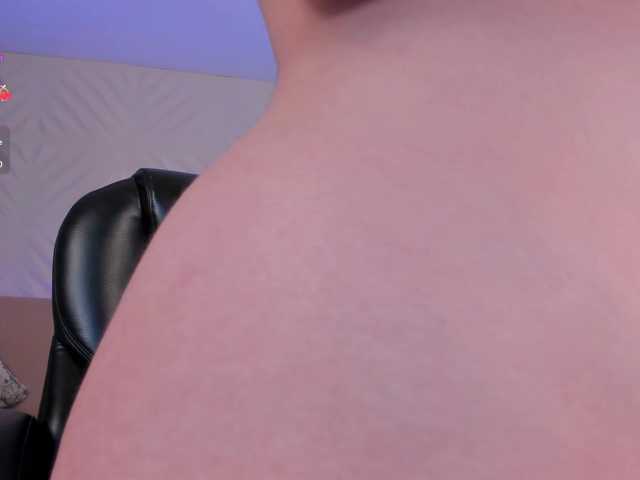 MadelineFox's BongaCams show and profile