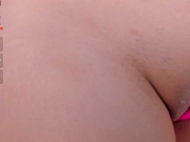 MadelineFox's BongaCams show and profile