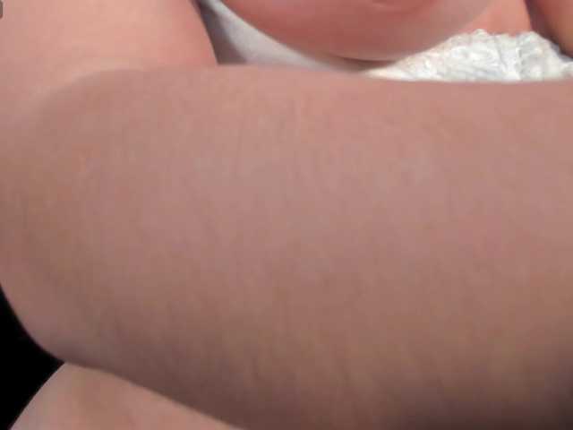 MadelineFox's BongaCams show and profile